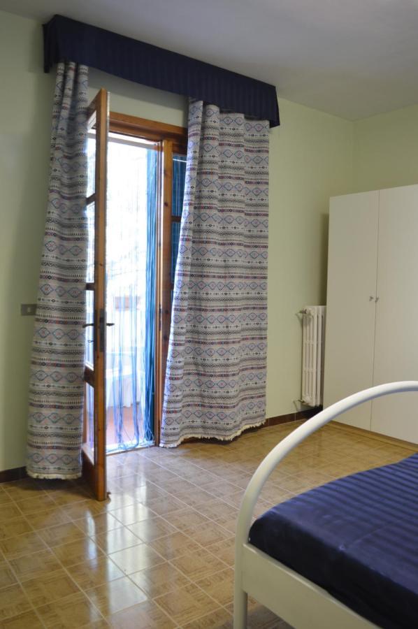 Hotel Il Poggetto Castellina Marittima Luaran gambar