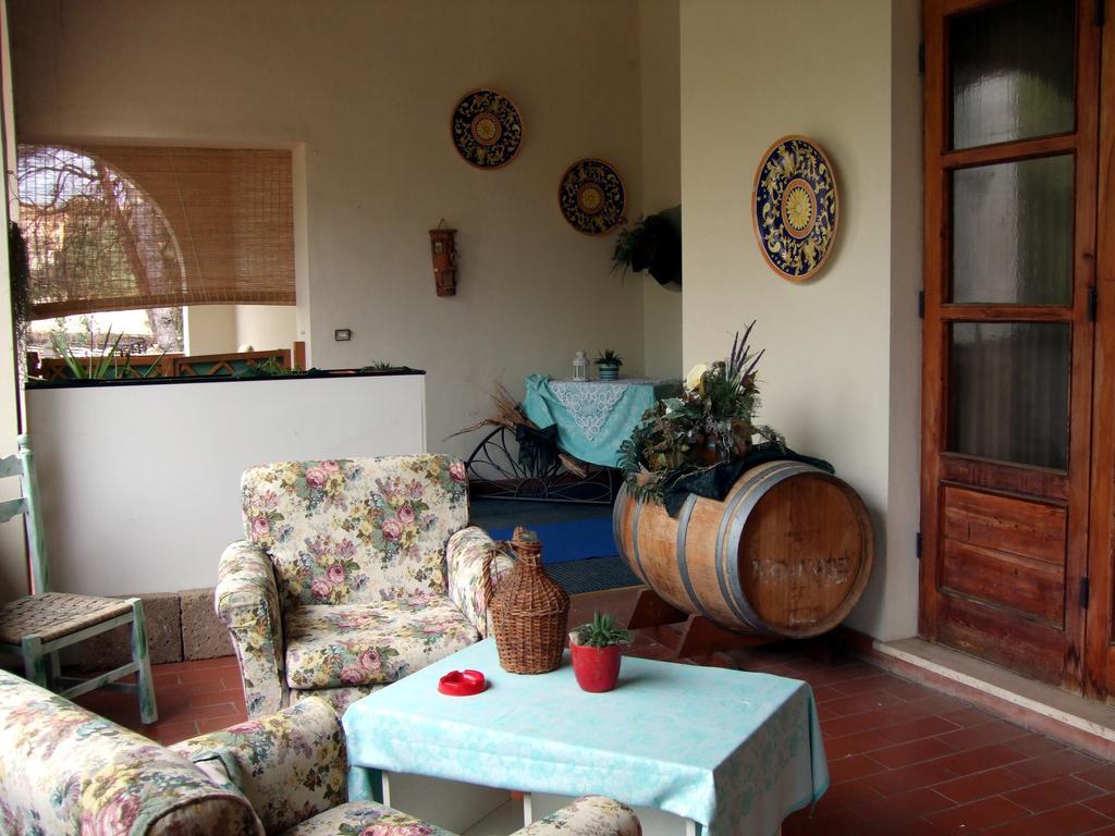 Hotel Il Poggetto Castellina Marittima Luaran gambar