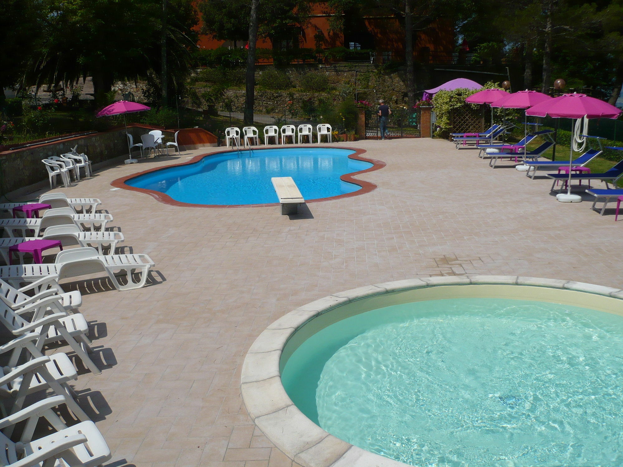 Hotel Il Poggetto Castellina Marittima Luaran gambar