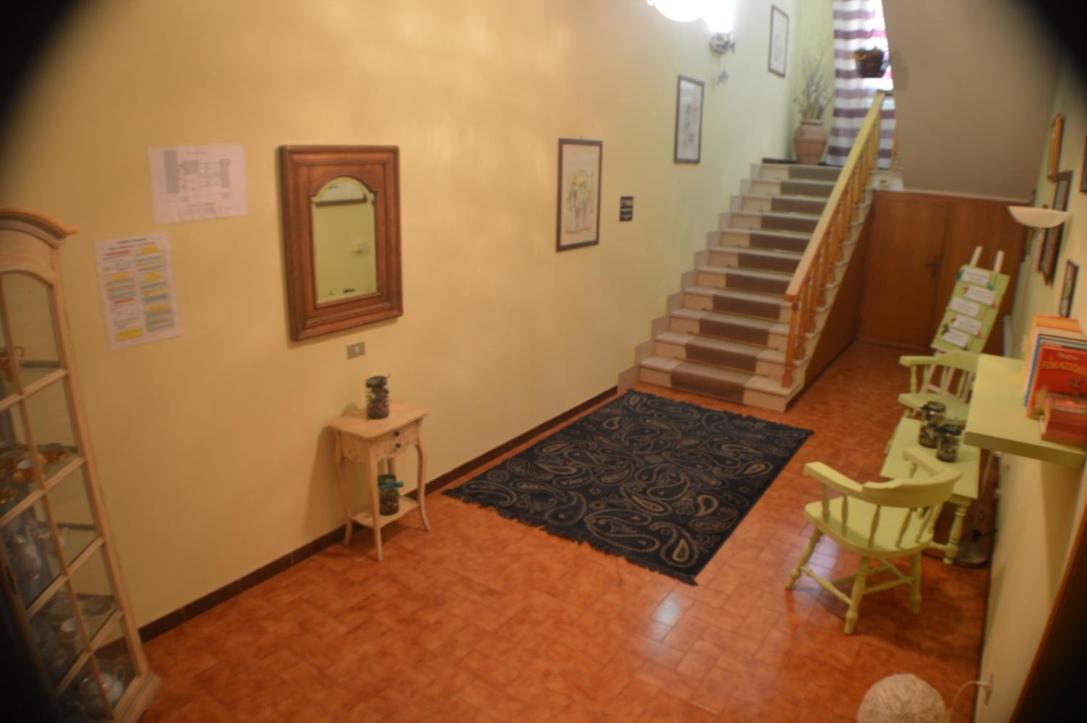 Hotel Il Poggetto Castellina Marittima Luaran gambar